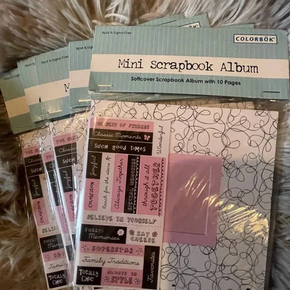 Mini Scrapbook Album Set(x19) - Picture 2 of 8